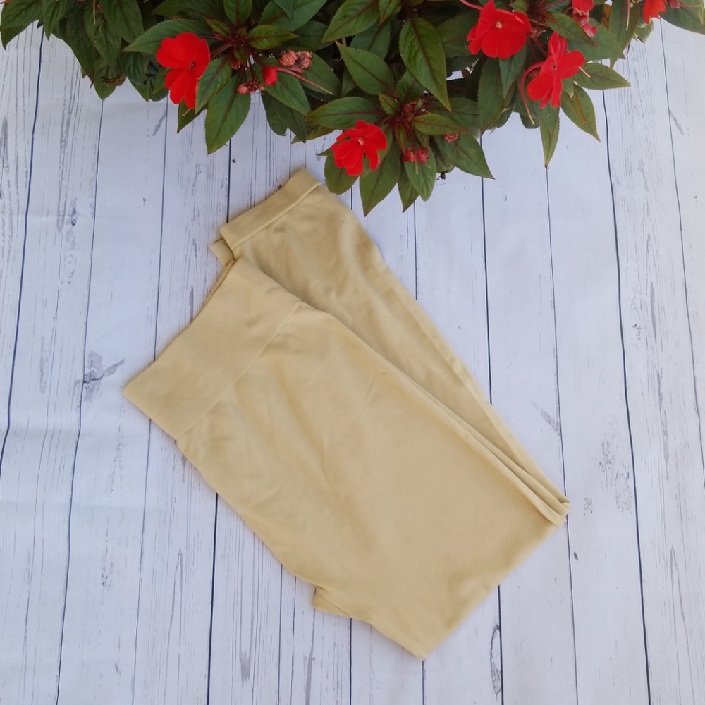 Nude Capri Leggings - XL